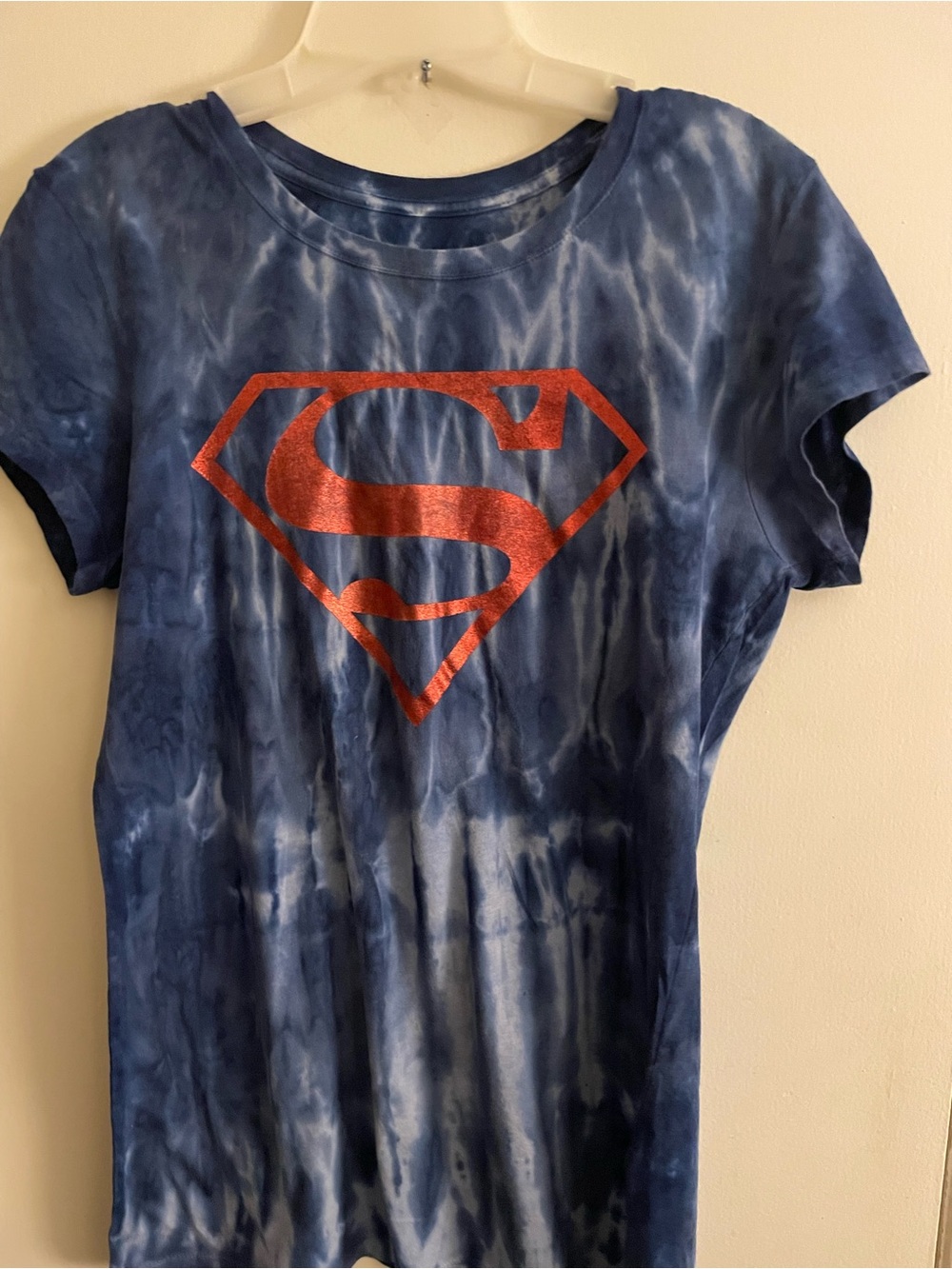 DC Comics Women's Blue Tie-Dye Short Sleeve Tee with Red Metallic Superman Logo